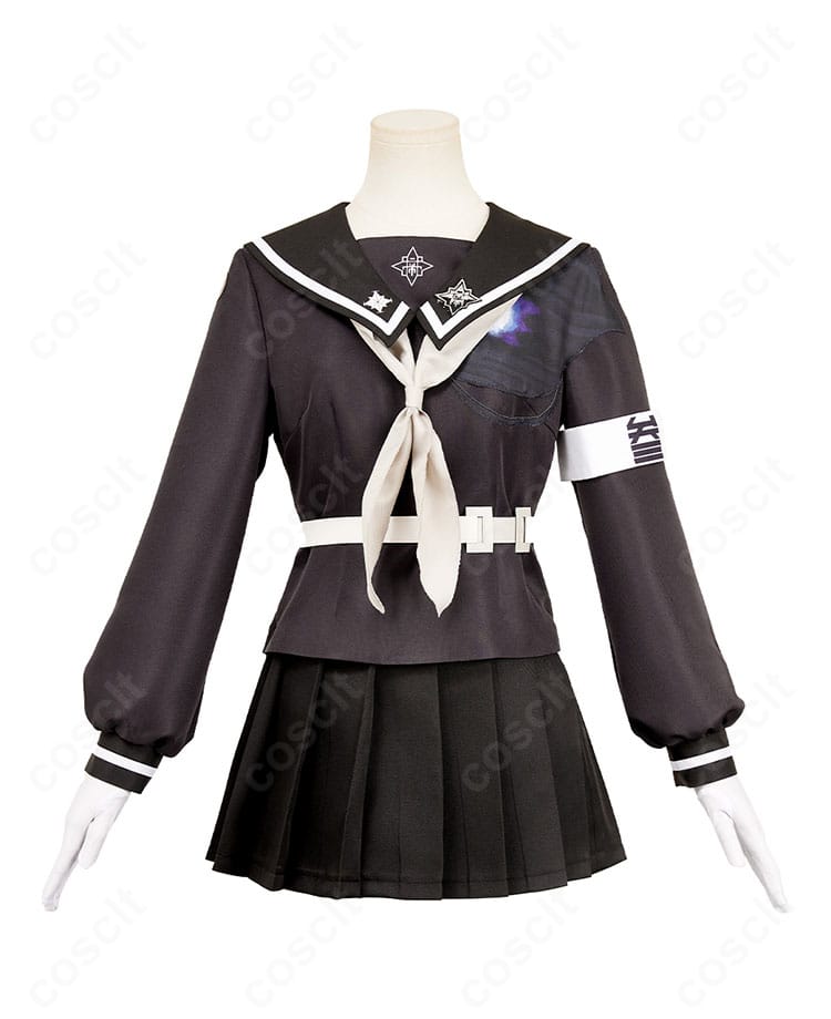 HUNDRED LINE 九十九過子 コスプレ衣装の全身カット。快適な着心地設計