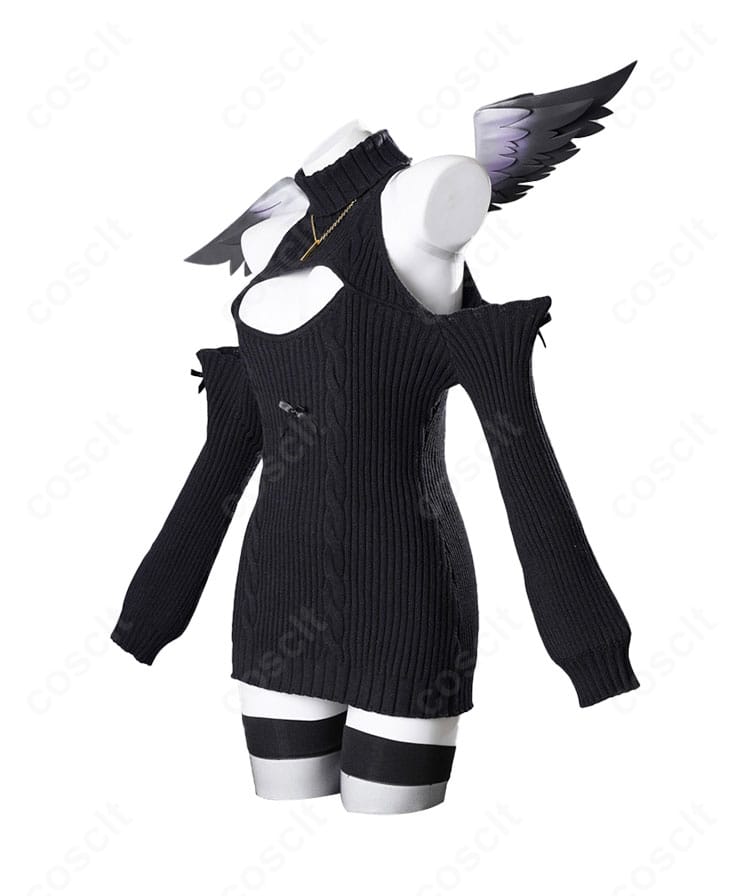 ホロライブ 天音かなた 姉妹イメージ天使風コスプレの側面。シルエットの美しさと翼のバランスが際立つアングル