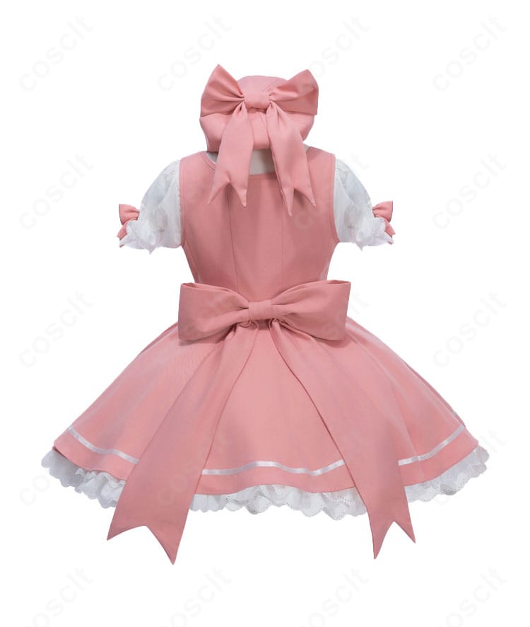 木之本桜コスチュームの背面。後ろ姿のリボンと背面装飾の配置を丁寧に再現。