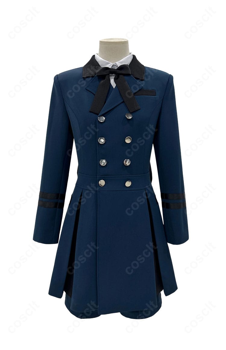 黒執事II シエル・ファントムハイヴ 通常衣装の正面全身。コートとリボン、ショートパンツのシルエットが分かる画像