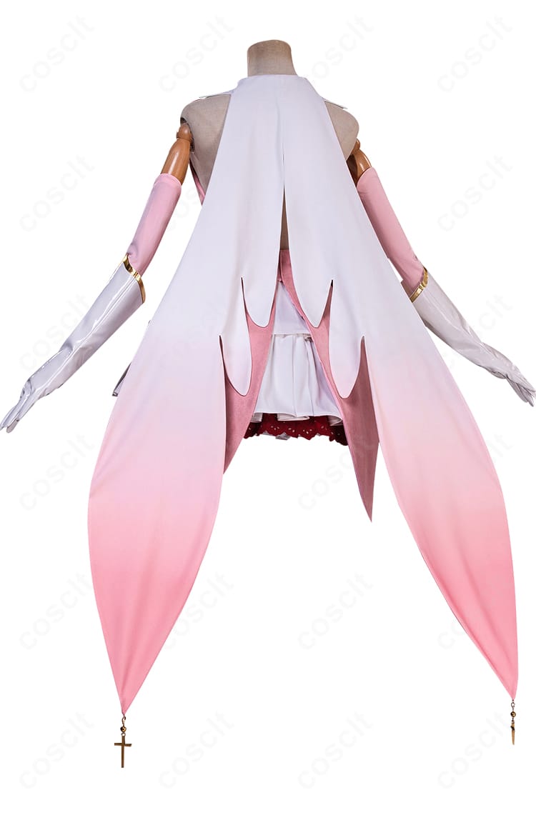 イリヤスフィール・フォン・アインツベルン衣装の背面。後ろ開きの留め具とリボンのラインが美しく、後ろ姿まで高再現。