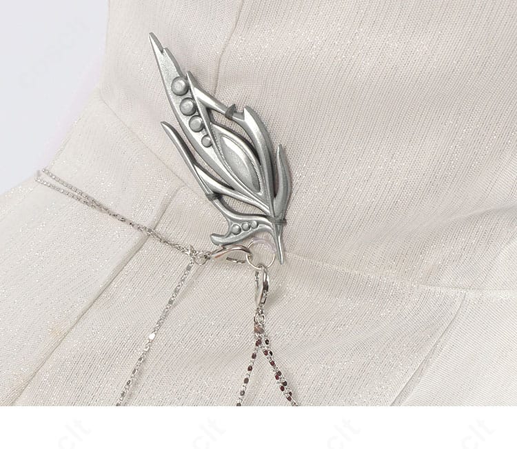 恋と深空・流れる雲 コスプレ衣装の腰周り装飾ディテール。腰飾りの質感と取り付け位置