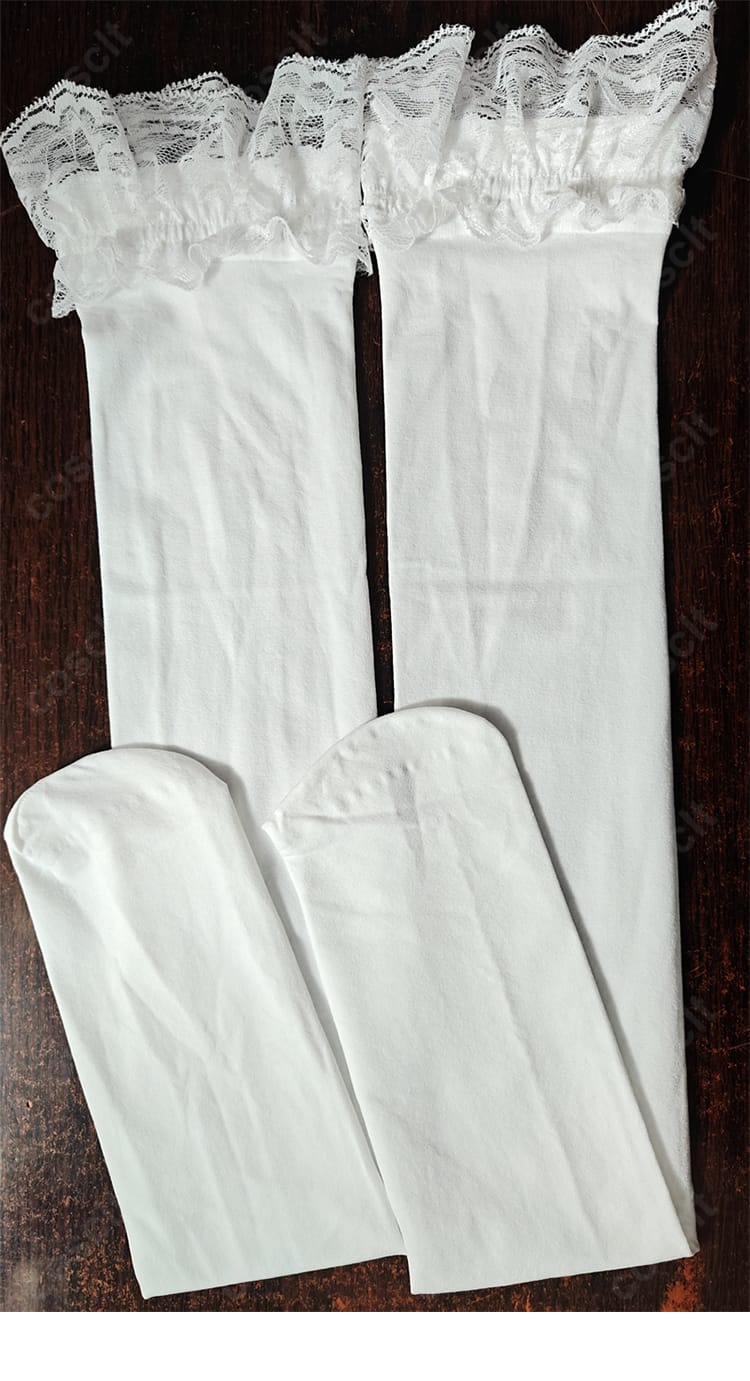 南ことり「限定さくらプリン♪」衣装のレッグウォーマー/ソックス装飾。足元の意匠が全体コーデを引き立てる。