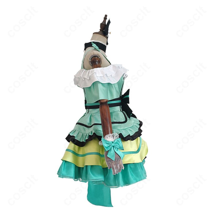 南ことり「限定さくらプリン♪」衣装の右側装飾ディテール。リボンと刺繍の華やかなモチーフを近距離で撮影。