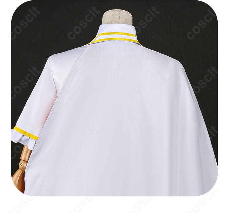 三俣チョコ 魔法衣装の背面スタイリング。背面パネルの質感と装飾ポイントを確認できる画像。