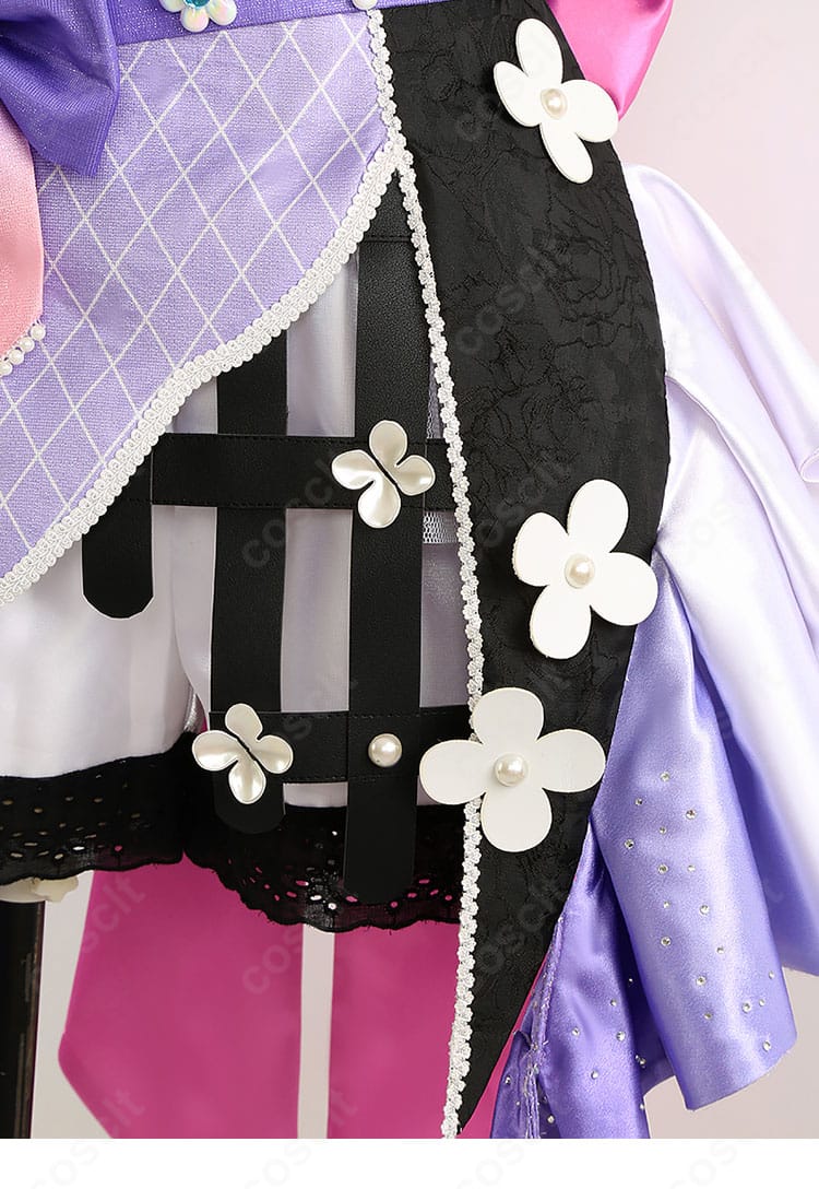 花群冬芽 アメジストドリーム衣装のスカート裾装飾。動きに合わせて映える華やかなデザイン。