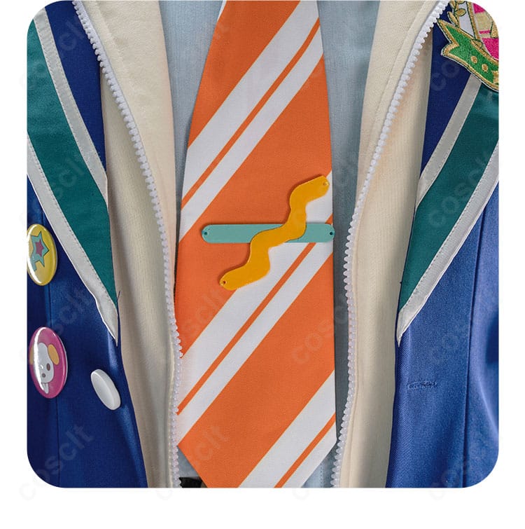 ショールの縁取りとカラーライン。照明下での発色テストカット