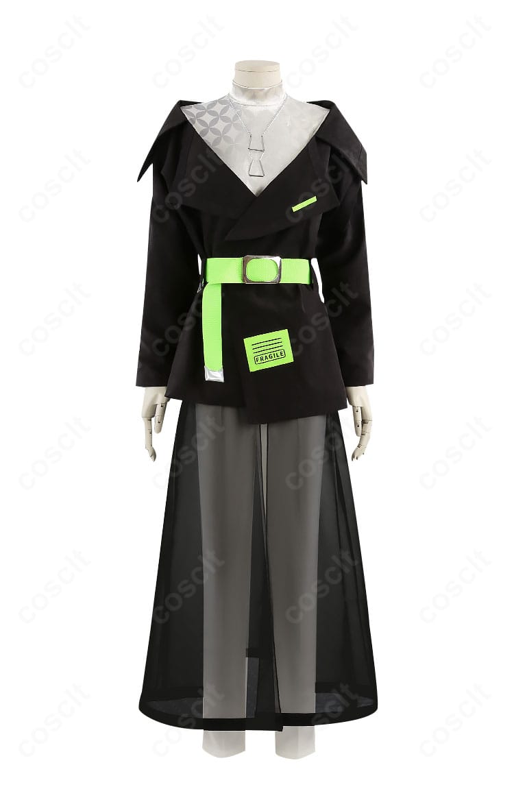 礼瀬マヨイ／風早巽 フラジールver. コスプレ衣装の正面全体。コートとスカートの落ち感、帯・ベルト配置を確認。