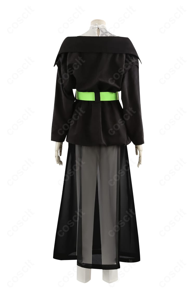 礼瀬マヨイ／風早巽 フラジールver. コスプレ衣装の背面。ファスナー位置や帯の結び、コート裾の広がりを表示。