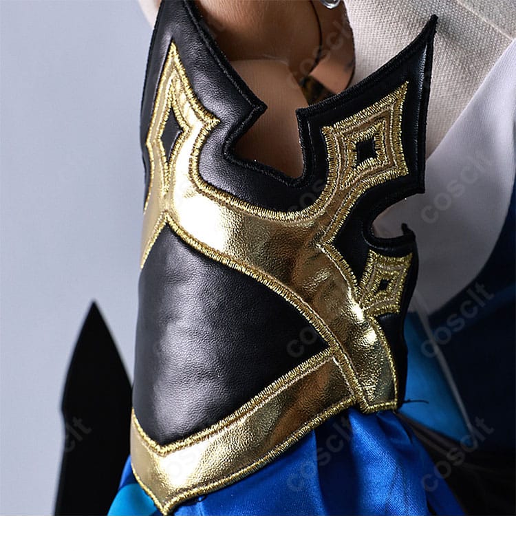 ケリュドラ衣装の肩飾りアップ。金属風パーツが映える精緻な作り込み。