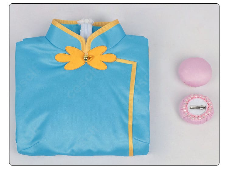 大道寺知世 コスプレ チャイナ服のセット一式。チャイナドレス本体＋髪飾りが含まれる内容。