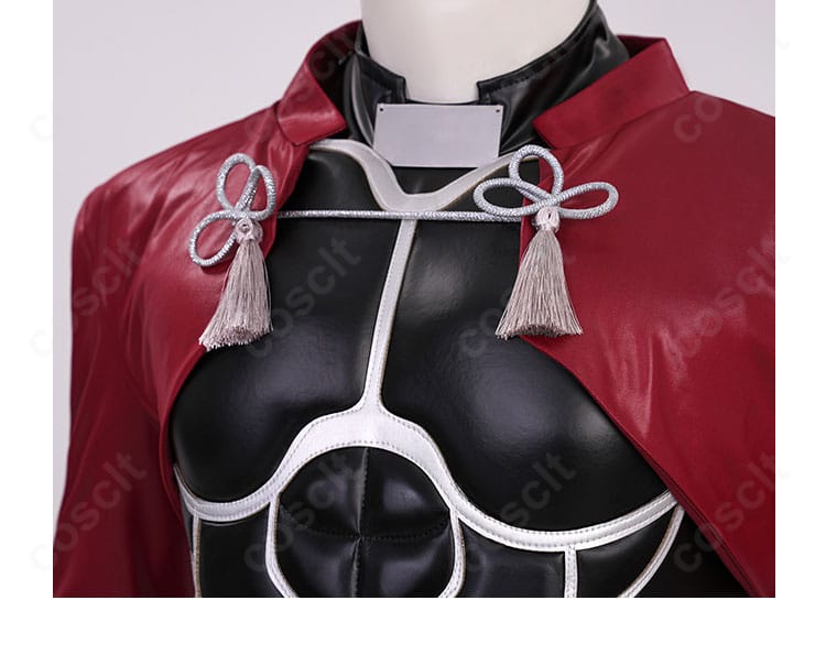 エミヤ（アーチャー）衿元の装飾ディテール。アクセントパーツが正確に配置され、印象を引き締める。