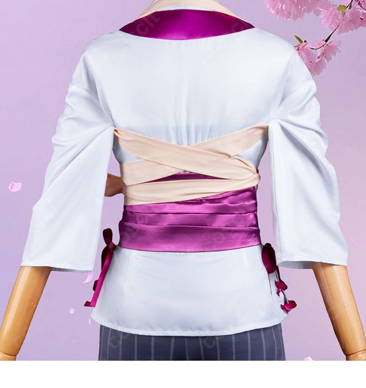 ストリノヴァ 香奈美「世紀の歌姫」コスプレ衣装の背面装飾ディテール。細部までこだわった職人仕上げ。