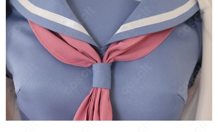 神楽 コスプレ衣装 ネクタイ＆襟元細部｜制服らしい可愛らしさを演出する襟元とスカーフ。