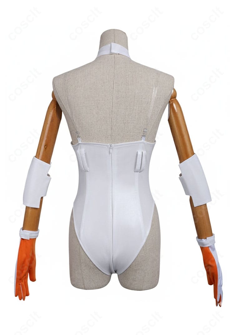パンティ&ストッキングwithガーターベルト ガンスミスビッチ コスプレ衣装 背面全体図｜衣装の後ろ姿もリアルに再現