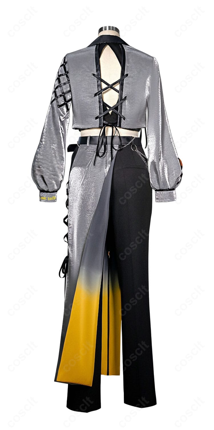 あんスタ『talk to me』コスプレ衣装 背面図|フード・ベルト通し・装飾バランスを確認