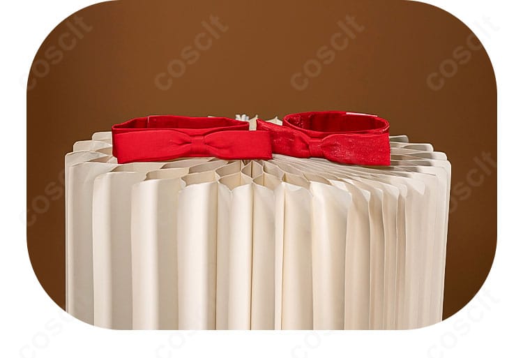 ツイステ ケイト・ダイヤモンド コスプレ衣装 蝶ネクタイ装飾ディテール｜キャラらしさを際立たせるポイント