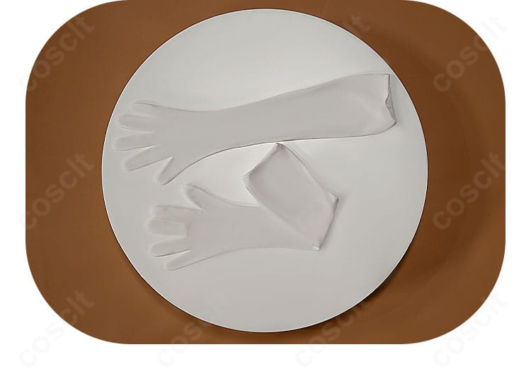 バッグのディテール写真｜素材感と装飾の精巧さをチェック