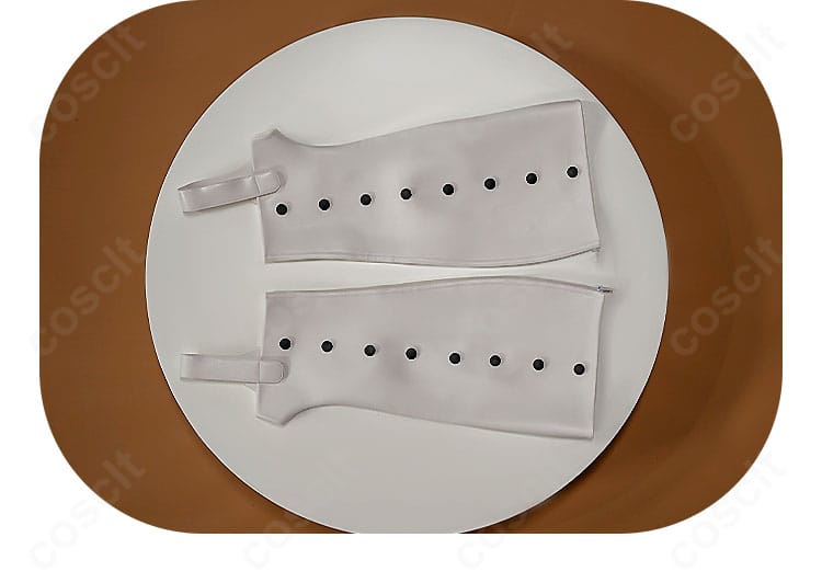 コスプレアクセサリーの細部写真｜完成度を高める小物付きセット