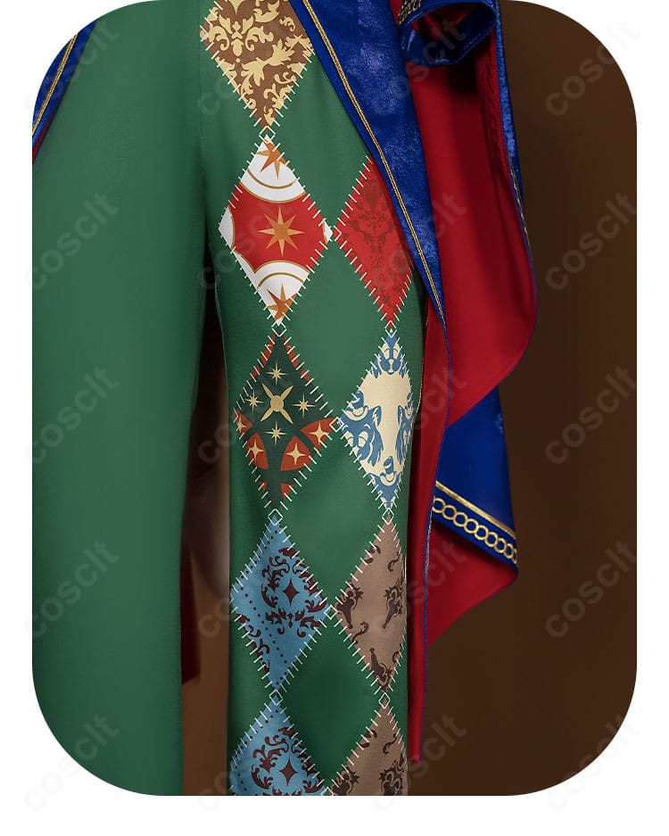 パンツ裾部分の模様装飾写真｜脚元まで細部にこだわったデザイン