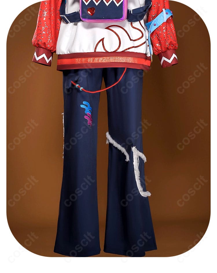 背面装飾 ディテール図|衣装全体の後ろデザインを強調したディテールショット。存在感ある再現度。