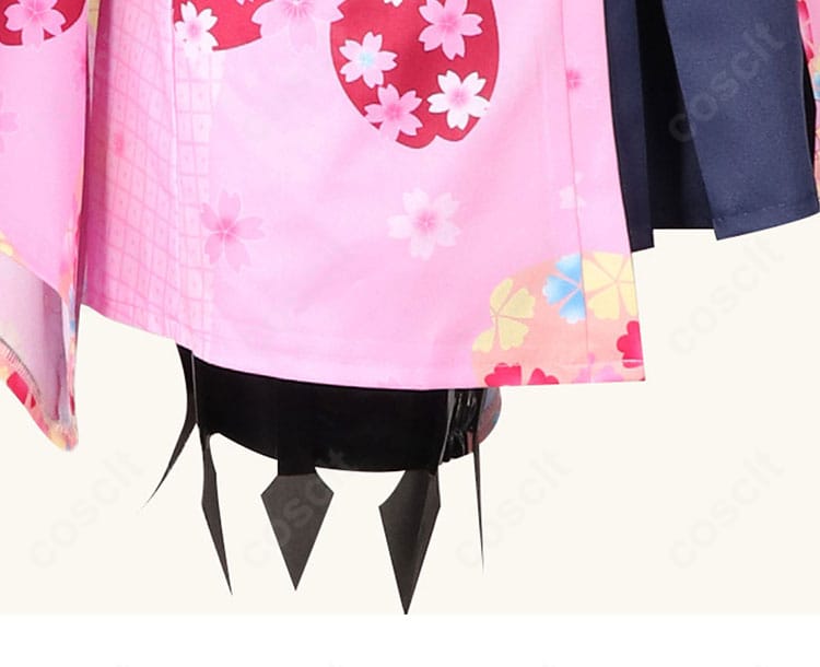 天城燐音 コスプレ衣装 裾部分装飾ディテール|エレガントなカットラインで高級感を演出