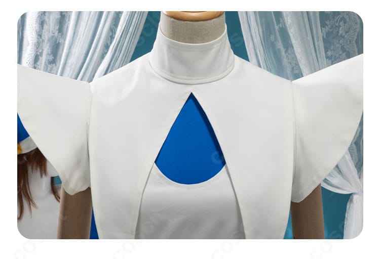 ピエロ風バトルコスチューム 衣襟アップ|襟元の装飾・ボタン意匠を高再現(木之本桜)