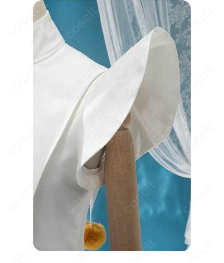 ピエロ風バトルコスチューム 袖ディテール|袖口の形状・カフス装飾をチェック