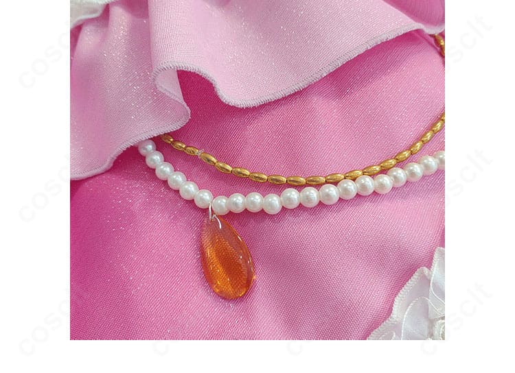 アイカツスターズ! 白鳥ひめ ドリーミングプリンセスコーデ スカート裾のデザイン。レースの重なりが美しく高級感ある仕上がり。