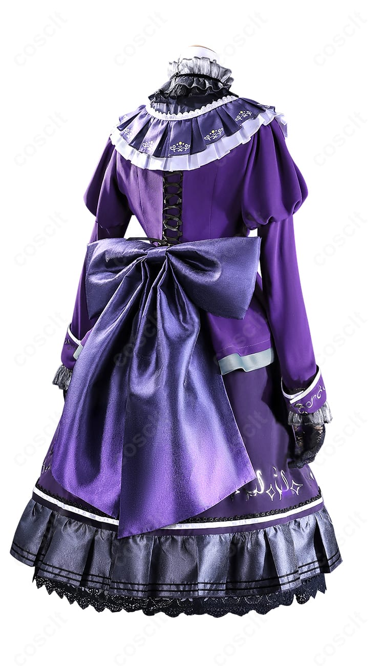 プロセカ 草薙寧々 コスプレ衣装 側面写真｜立体感あるシルエットで可憐さを表現。