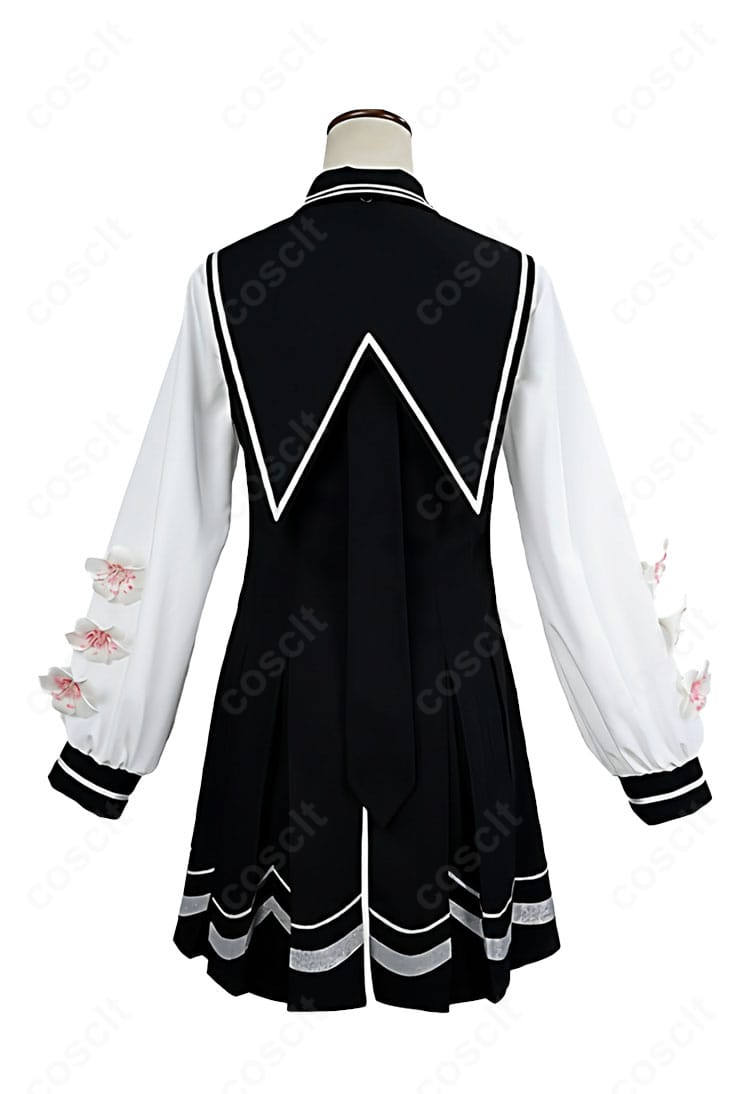 桜羽エマ コスプレ衣装 背面図｜後ろ姿まで忠実に再現した高完成度コスチューム