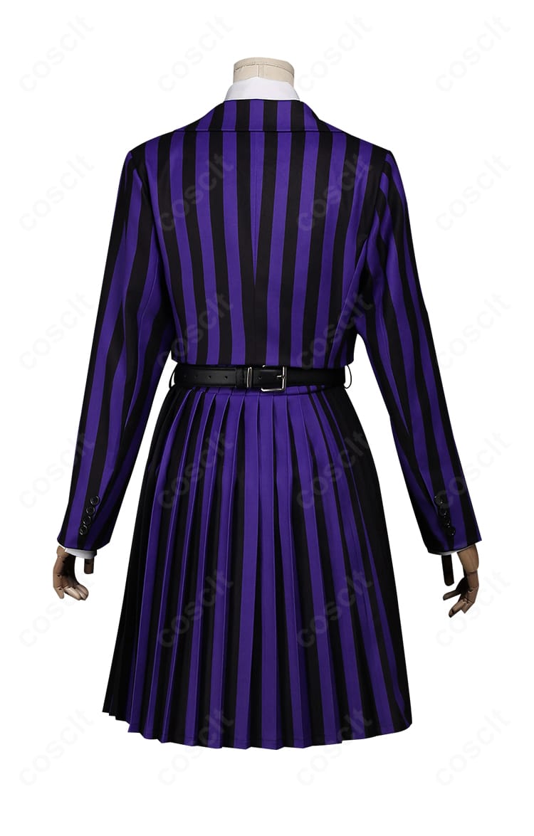 ウェンズデー イーニッド・シンクレア コスプレ衣装 背面図｜刺繍入りブレザーとスカートの後ろ姿