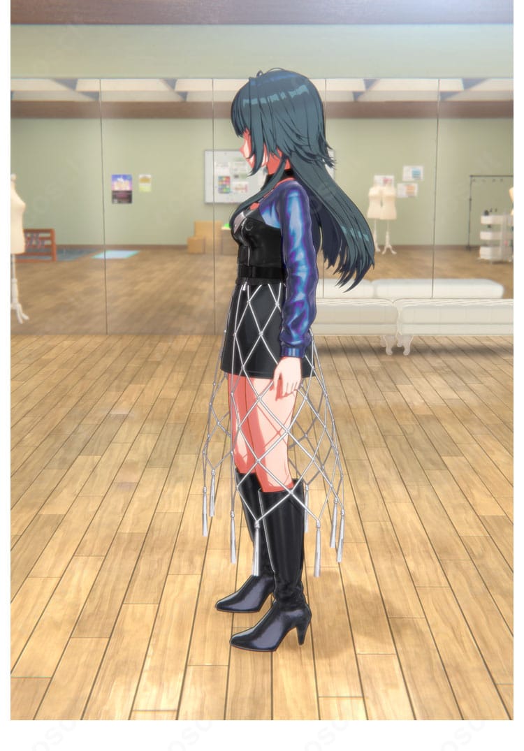 学園アイドルマスター 月村手毬 Luna say maybe コスプレ衣装 左側全身画像|MVシーンを忠実に再現したデザイン、角度によって異なる表情を楽しめる。