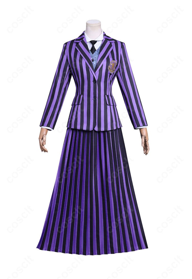 ウェンズデー・アダムス ネヴァーモア学園 制服 コスプレ衣装 正面全体図｜落ち着いたモノトーンカラーで高再現度。イベント・撮影に最適。