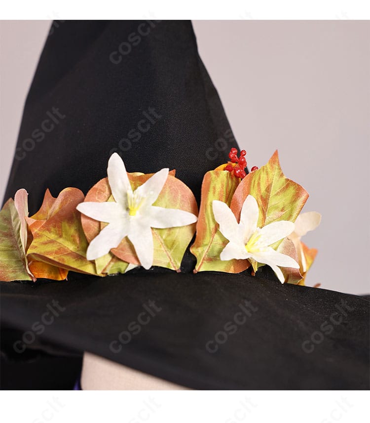 フリーレン ハロウィン衣装 帽子の葉飾りディテール写真|繊細な装飾が特徴の魔法使い帽子、ORBcafe限定デザイン。