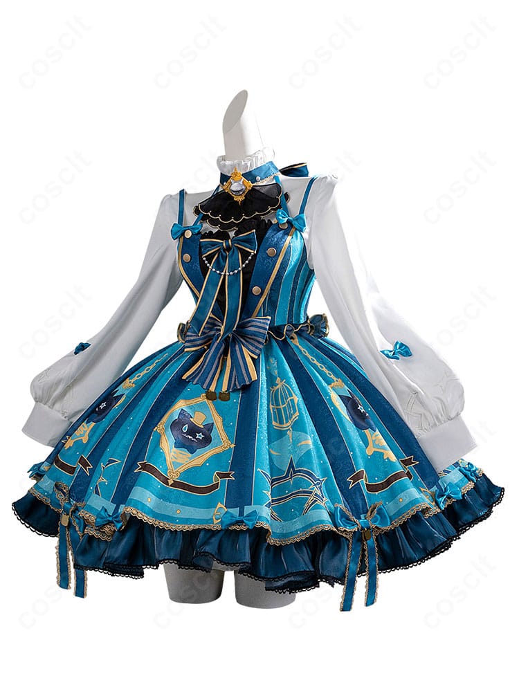 原神 リネット カフェinソウル コスプレ衣装 側面図。帽子やリボン、スカーフの立体感が映える高品質仕上げ。