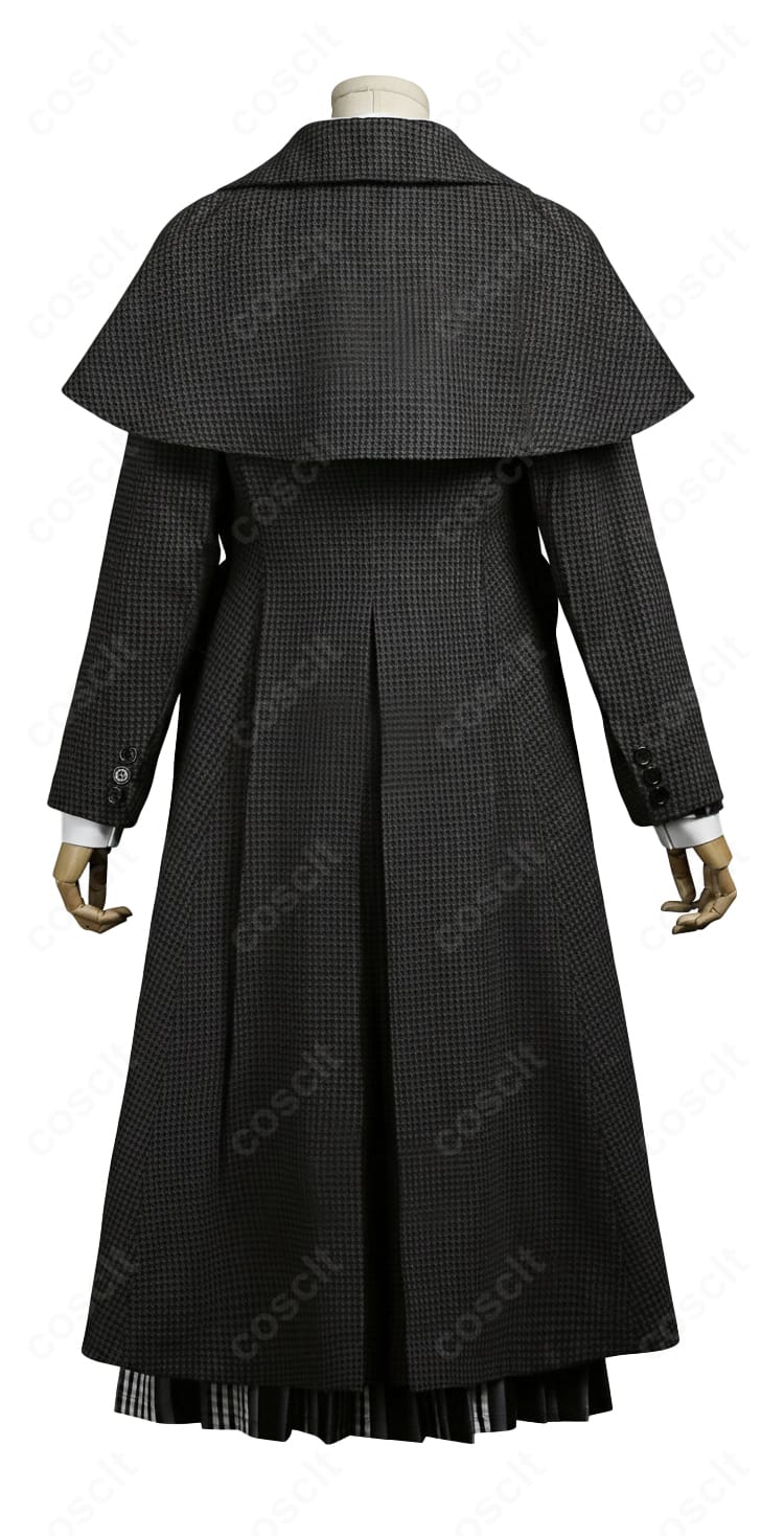 ウェンズデー・アダムス ネヴァーモア学園制服 コスプレ衣装 背面図|背中のストライプラインとベストのシルエットを再現