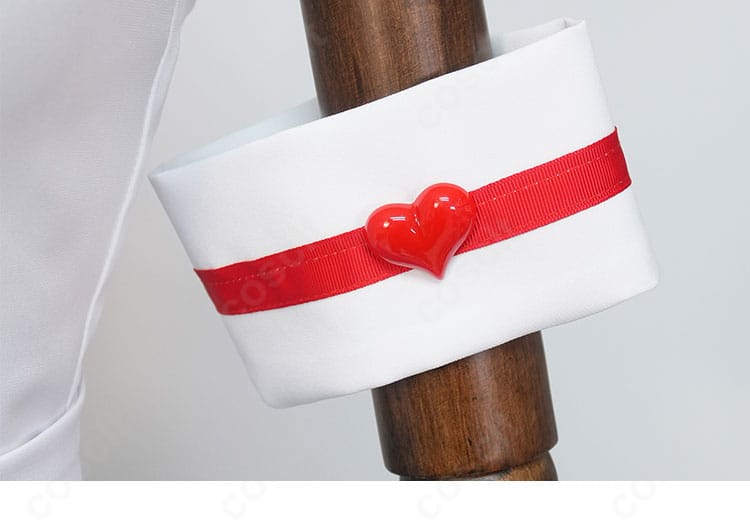 初音ミク 愛属性 コスプレ衣装 衣襟装飾ディテール｜胸元のラインと模様の再現度が高く、MVの雰囲気を忠実に再現。