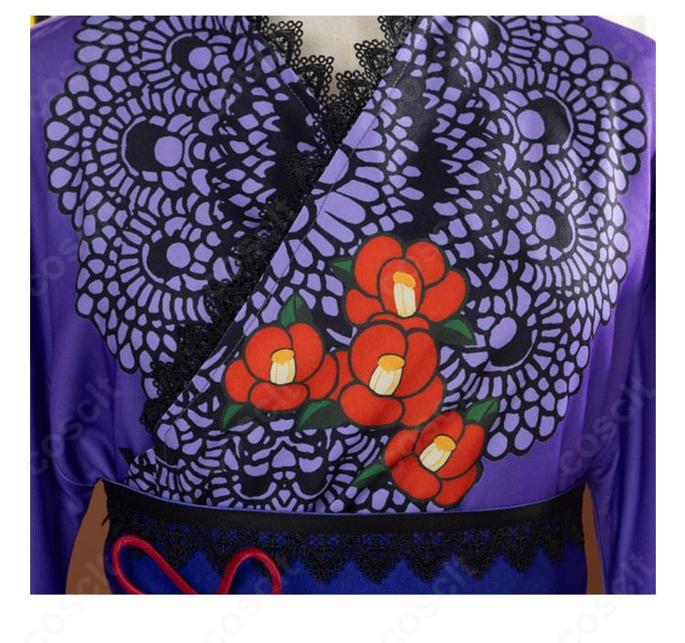 藤堂ユリカ コスプレ浴衣 胸元の和柄デザイン装飾ディテール