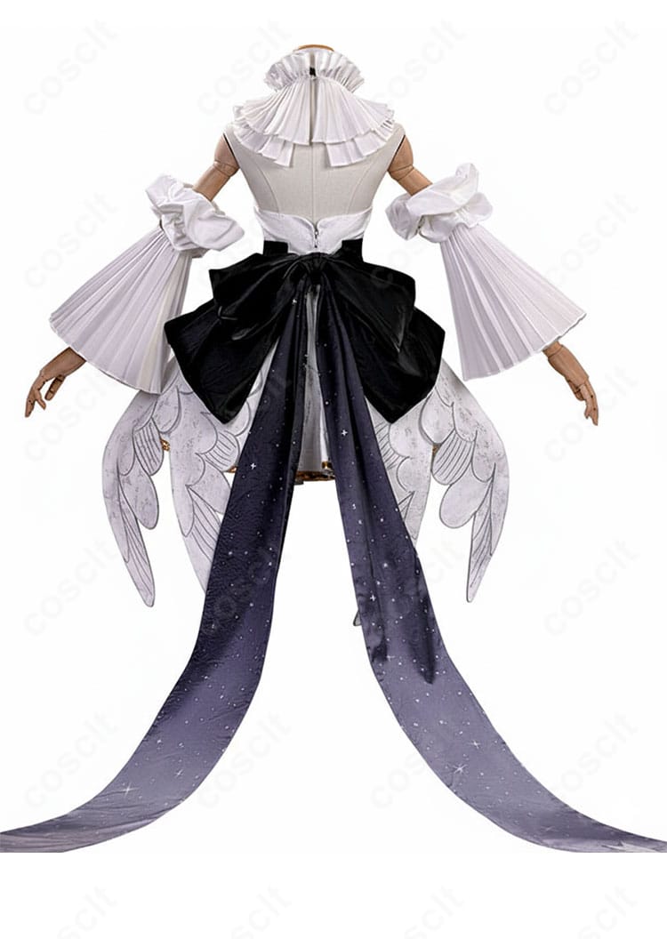 初音ミクシンフォニー10周年『プレイオン』コスプレ衣装 背面画像|大きなリボンと優雅なラインが特徴的。