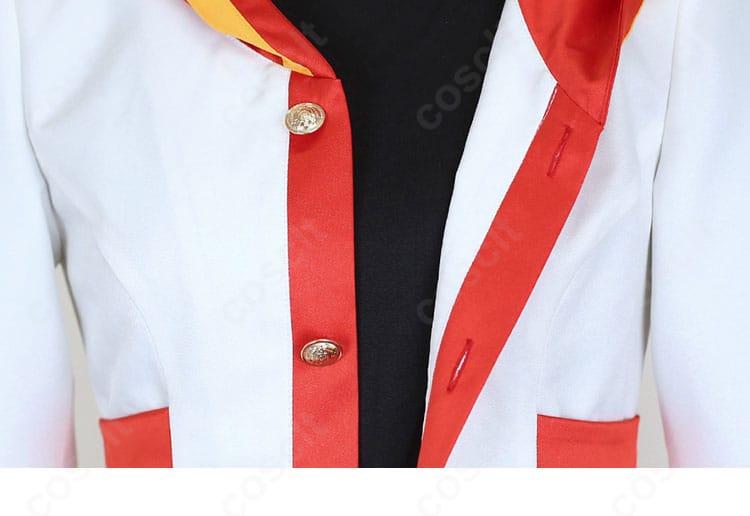 兎山悟 コスプレ衣装 外套前立て部分ディテール|映画ver.らしいクラシカルな雰囲気を再現。