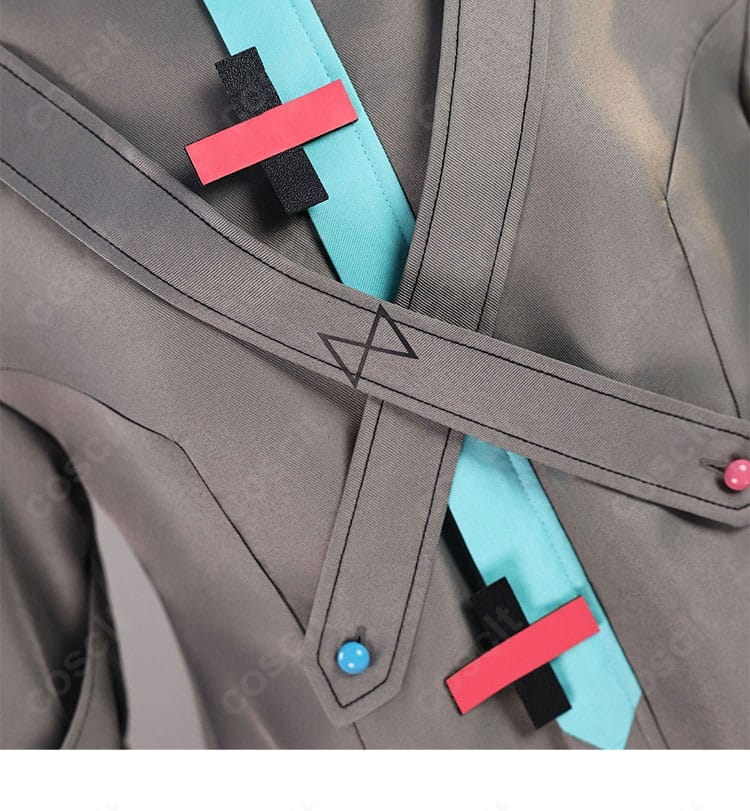 初音ミク コスプレ衣装 上衣部分の装飾ディテール|胸元や縫い合わせの美しい仕上げ