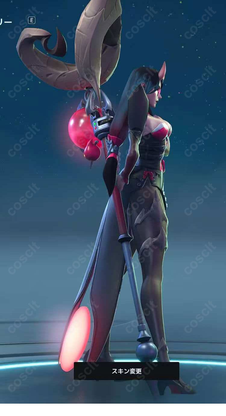 エヴァ(Eva)左側全身ショット|細部まで丁寧に再現されたSUPERVIVE衣装