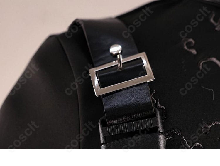 葛葉ヒットマン コスプレ衣装 肩ベルト・アクセサリー装飾詳細