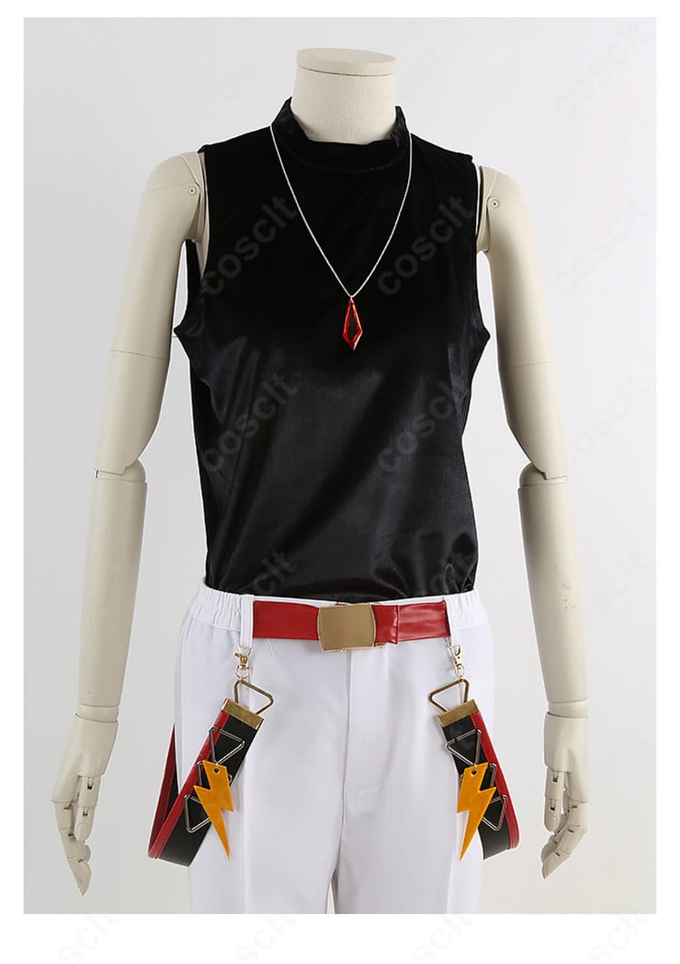 Switch衣装のインナー黒ベスト正面。レイヤード時のシルエットと質感を確認