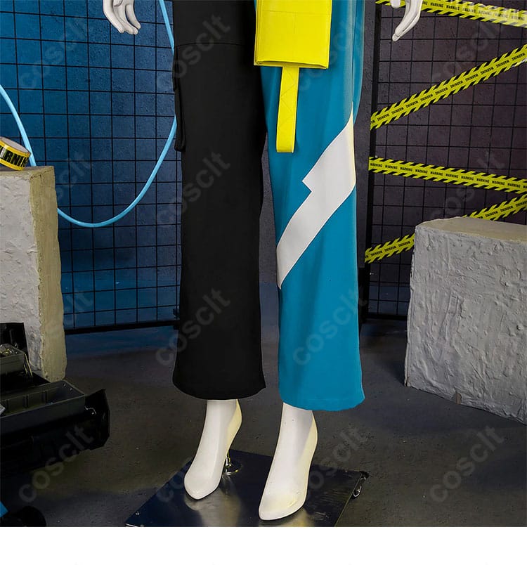 パンツの装飾を写したカナリィ コスプレ衣装 ボトム装飾詳細