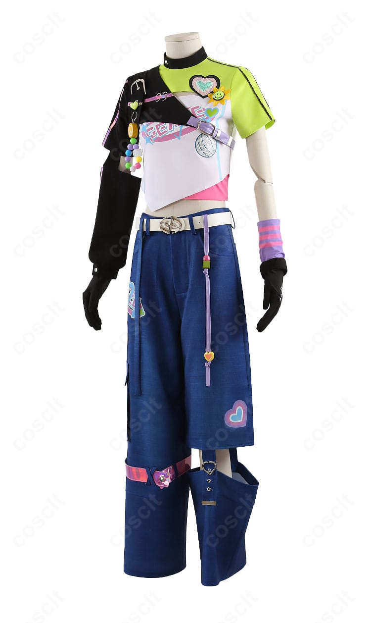 コスプレ衣装の左側写真。らびゅ&ピース伝説衣装の細部チェックにぴったりです。