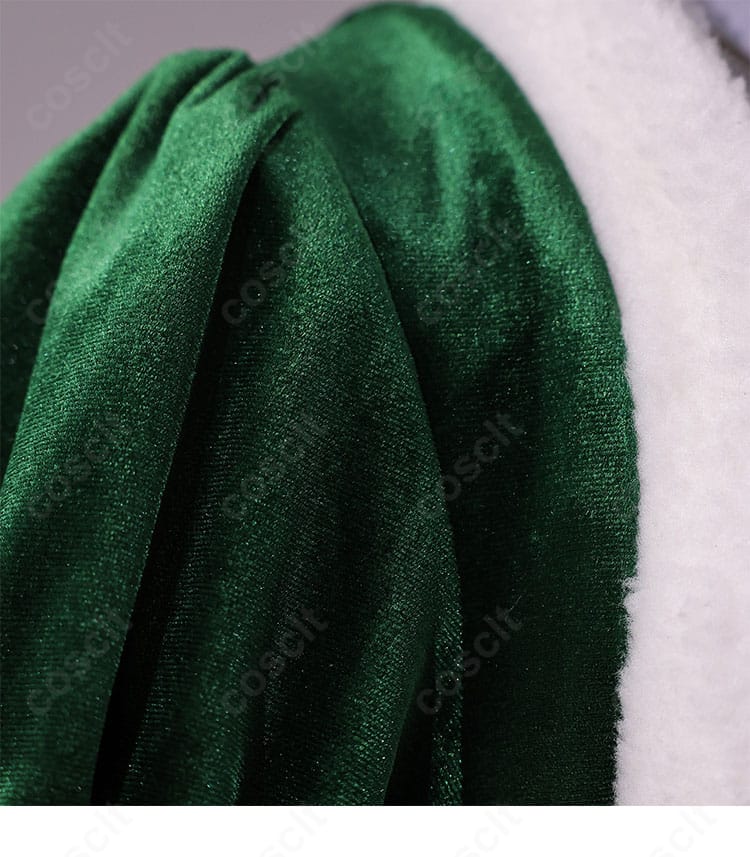 "Re:ゼロ レム クリスマスコスプレ衣装の肩の装飾詳細。華やかなデザインがアクセント。",