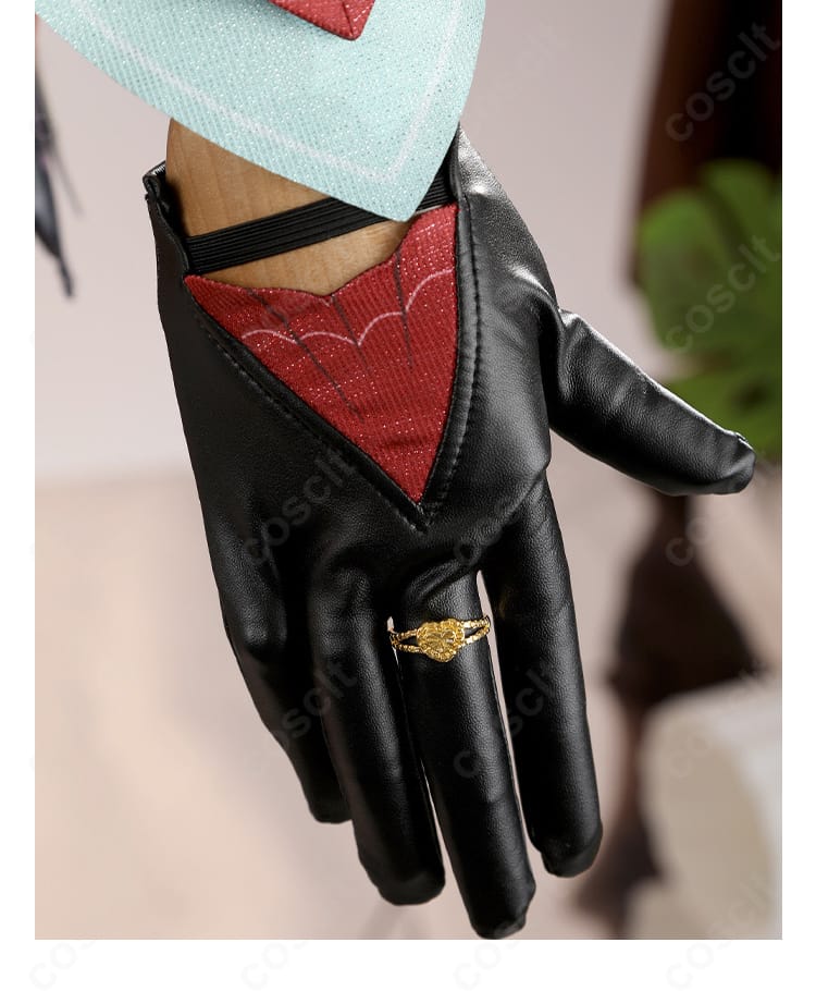 レム衣装の背面腰装飾|リボンとアクセントが施されたデザイン