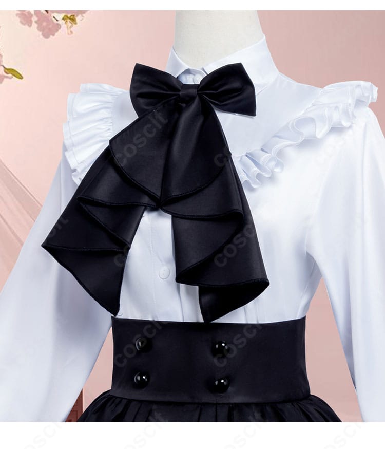 ヴラディレーナ・ミリーゼ コスプレ衣装の黒いリボン装飾のアップ|美しいデザインのアクセント